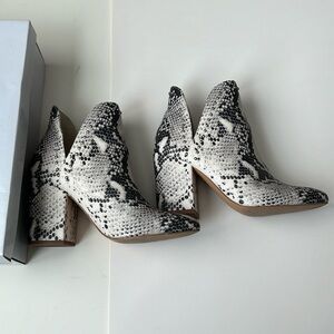 Steve Madden Snake Booties - Size 7